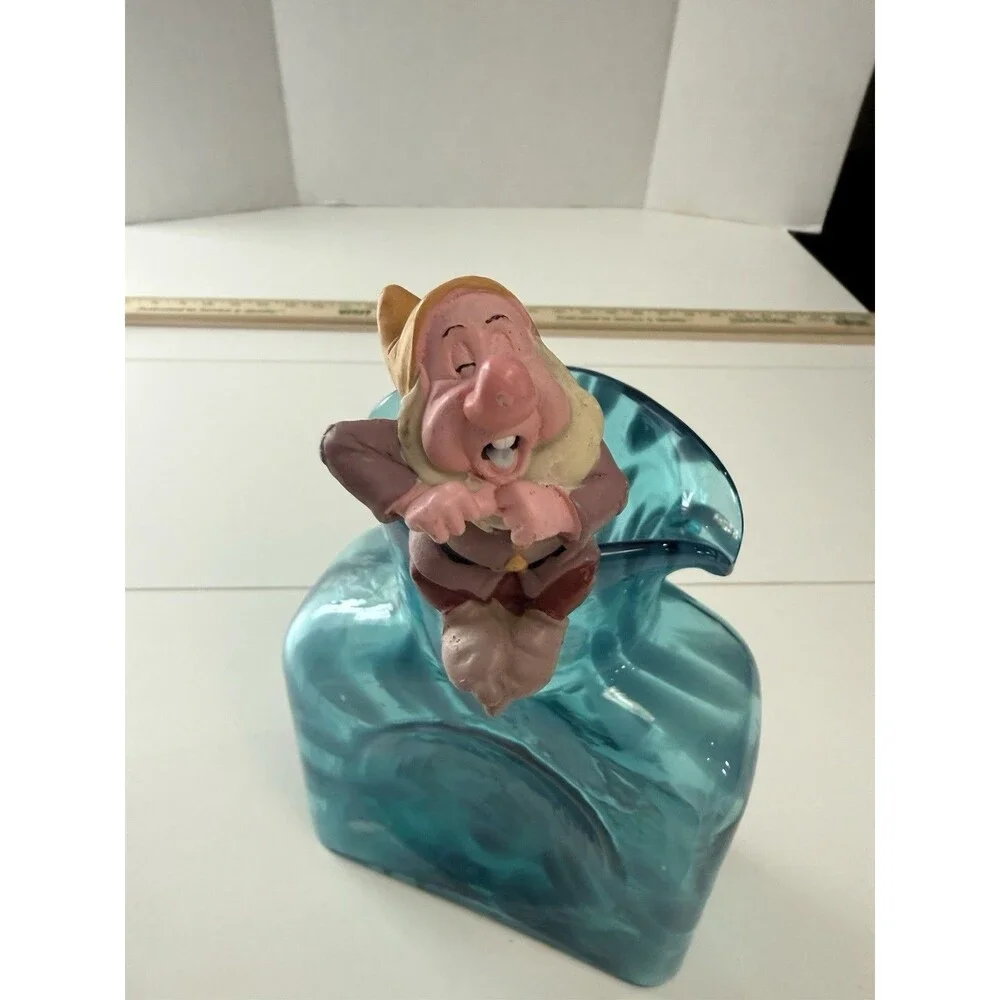 Disney Snow White Seven Dwarfs Sitter Resin Figurines Musicians Flower Pot Lot 3